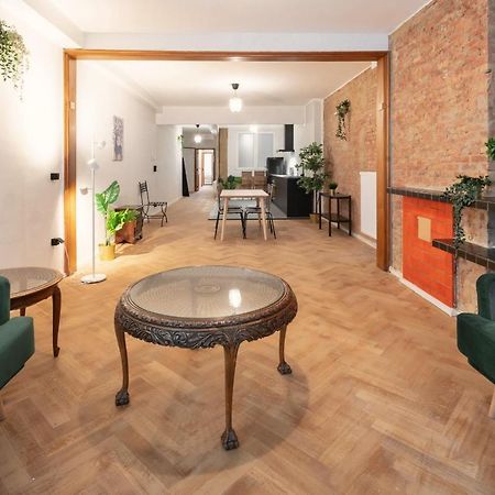 Charming And Spacious Antwerp City Center Apartments Екстер'єр фото