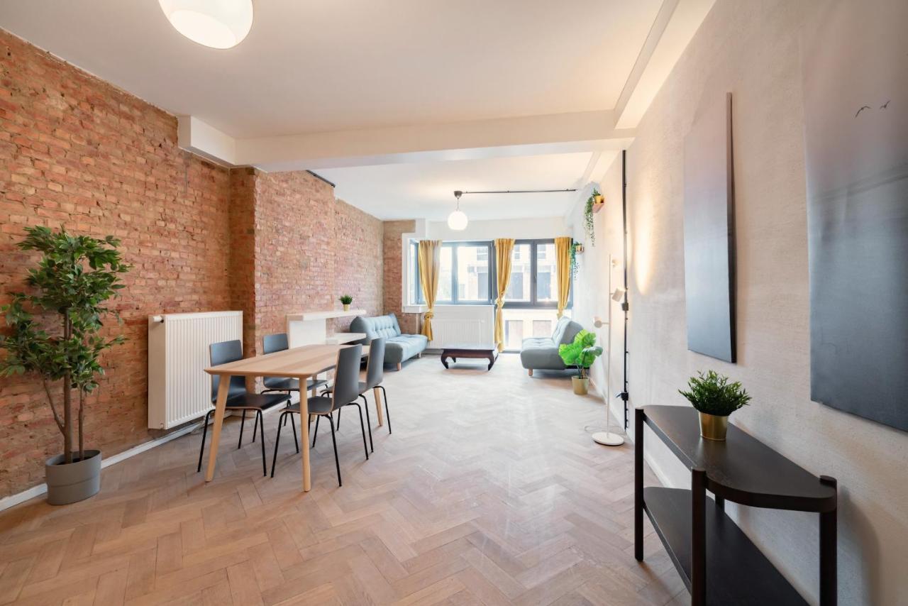 Charming And Spacious Antwerp City Center Apartments Екстер'єр фото