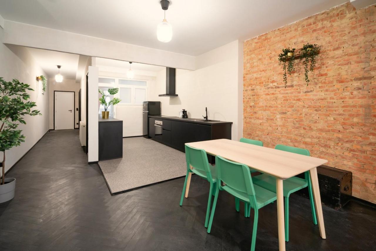 Charming And Spacious Antwerp City Center Apartments Екстер'єр фото