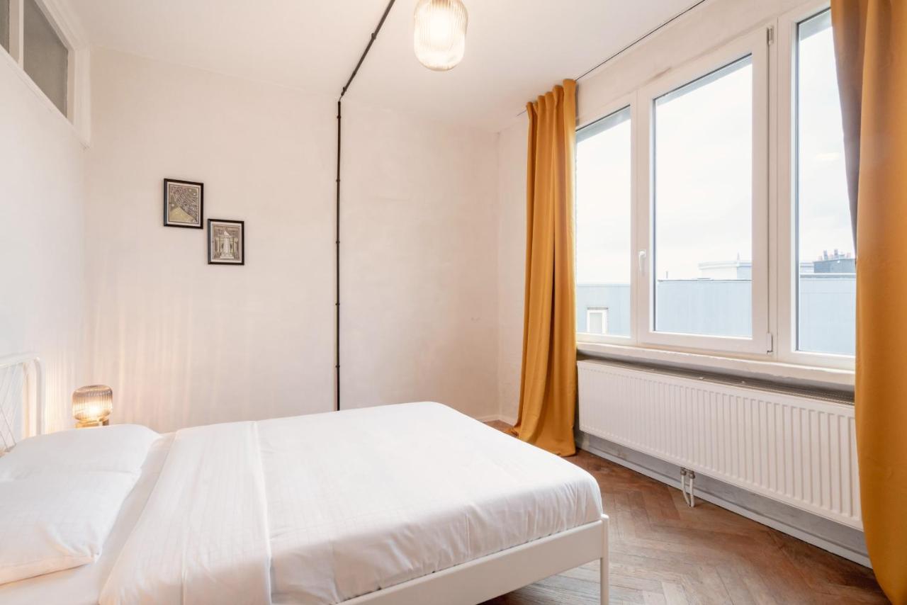 Charming And Spacious Antwerp City Center Apartments Екстер'єр фото